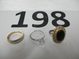 lot of 3 womens costume rings