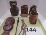 tray lot of carved african arts