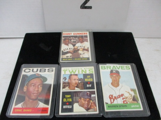 Lot of 4 1964 Topps baseball cards