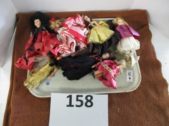 lot of vintage dolls