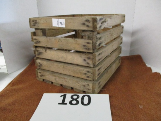 Small fruit crate
