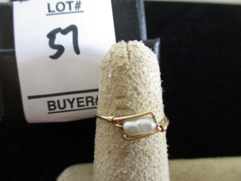 Size 4 1/2 ring 14K