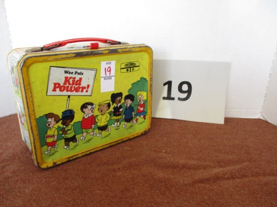 Wee Pals Kid power lunch box
