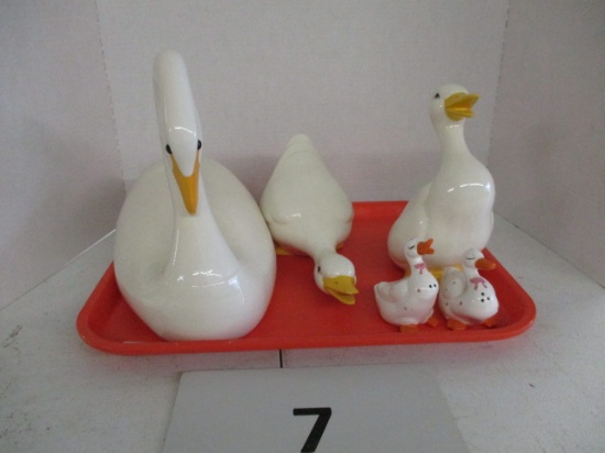 tray lot of ducks and swans