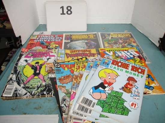 lot of 17 comic books