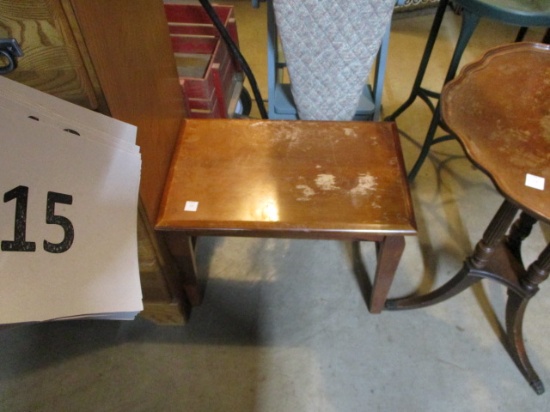 maple vanity stool