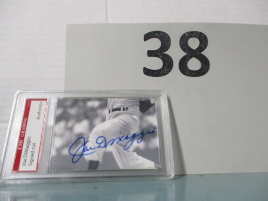 Joe DiMaggio signed cut