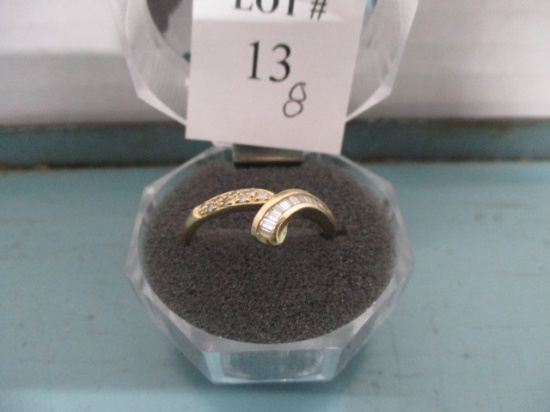 14K ring with 24 diamonds