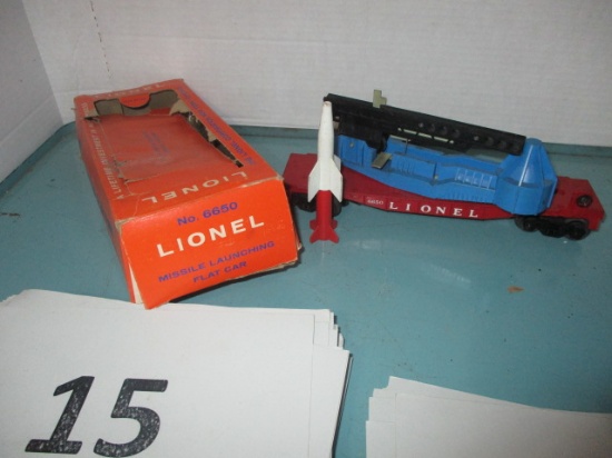 Lionel missle launching flatbed car with rocket #6650