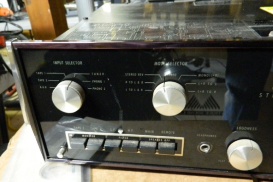 McIntosh Pre-Amplifier Model C26