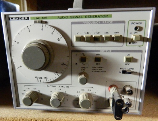 Leader Audio Signal Generator