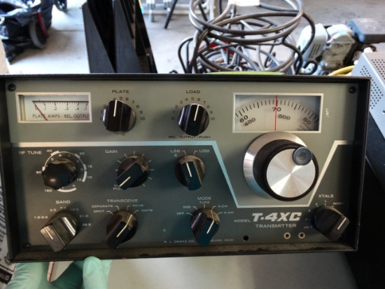 R.L. Drake T-4XC Transmitter