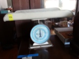 Vintage Baby Stork Scale