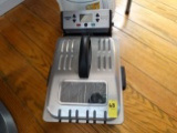 WARING PRO DEEP FRYER