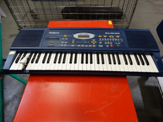 (2) ROLAND Keyboard EM-20