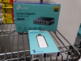 tp-link 5 port gigabit Desktop Switch