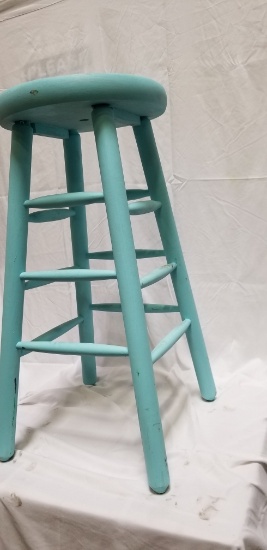Stool painted baby blue)