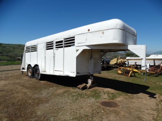 24' Gooseneck Stock Trailer