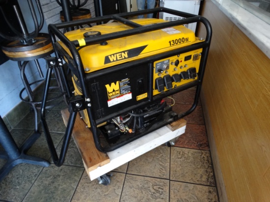 WEN 13,000 w Generator