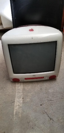Vintage Apple PC