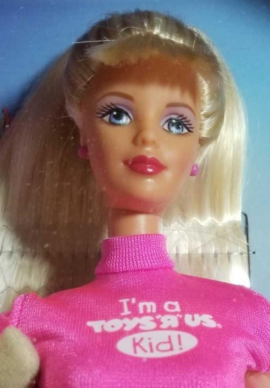 TOYS "R" US Barbie
