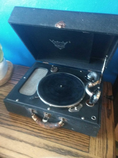 Vintage Victrola RCA Record Player