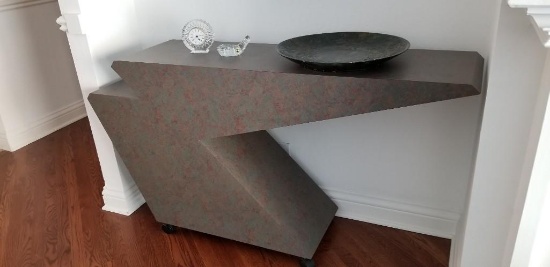 ROLLING Decorative Table