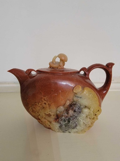 VINTAGE AGATE TEAPOT