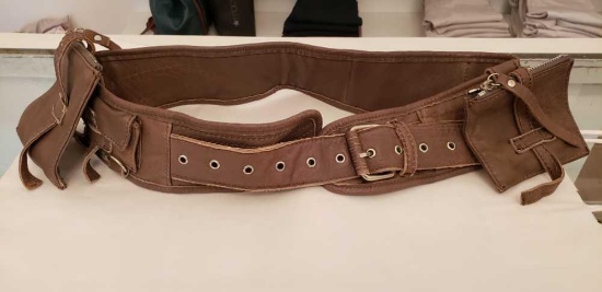 HIP LINE BELT WITH CHANGE PURSE