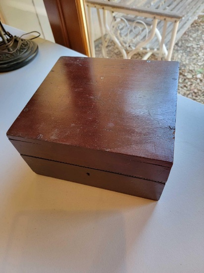 VINTAGE SEXTANT IN ORIGINAL BOX