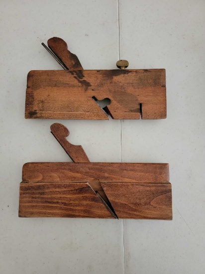 2 ANTIQUE WOOD MOLD PLANERS