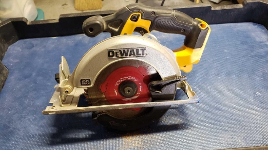 DeWalt 20v Cordless Circular Saw