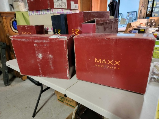 MAXX OF NEW YORK PURSES
