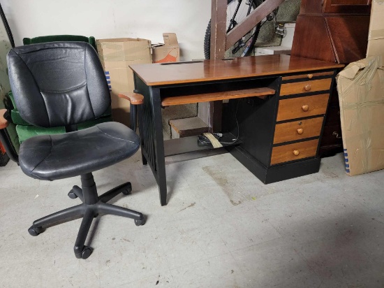 ETHAN ALLEN OFFICE DESK AND CHAIR