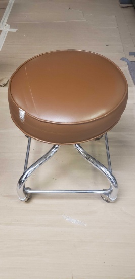 BROWN ADJUSTABLE MEDICAL STOOL