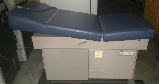 MIDMARK RITTER 307 POWER EXAM TABLE