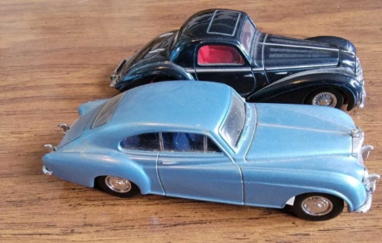 2 DINKY MODEL CARS