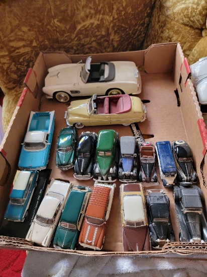GROUP LOT OF MODEL CARS