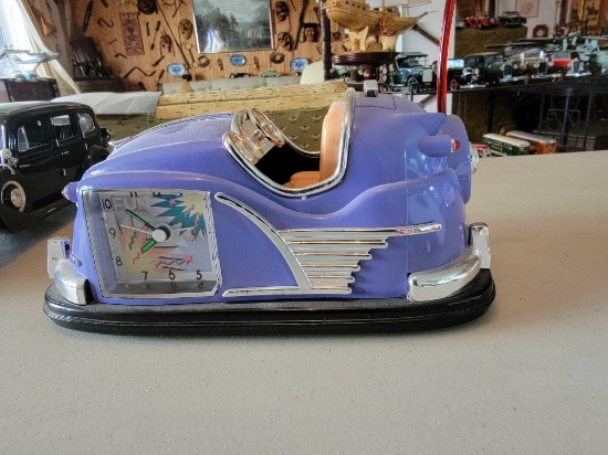 VINTAGE STYLE BUMPER CAR CLOCK