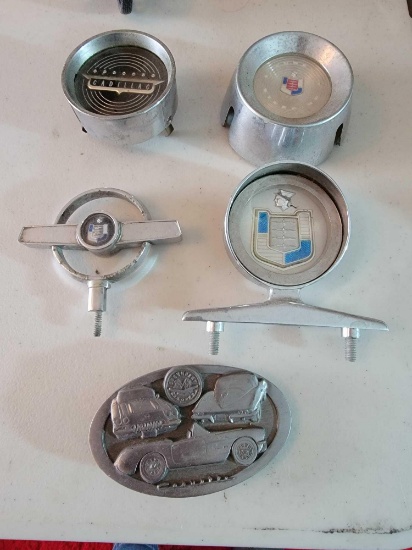CAR HUB AND HOOD ARRANGEMENTS