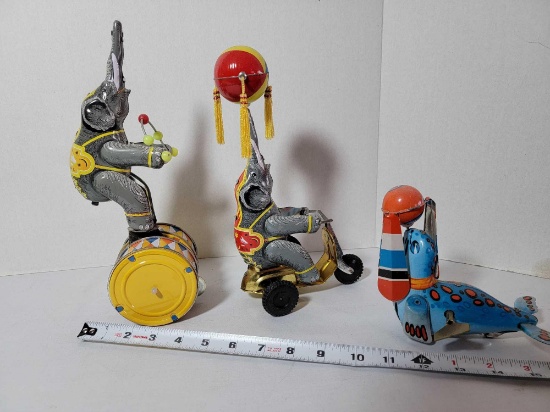 3 CIRCUS TIN TOYS