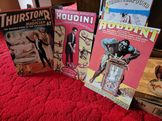 HOUDINI TIN SIGNAGE