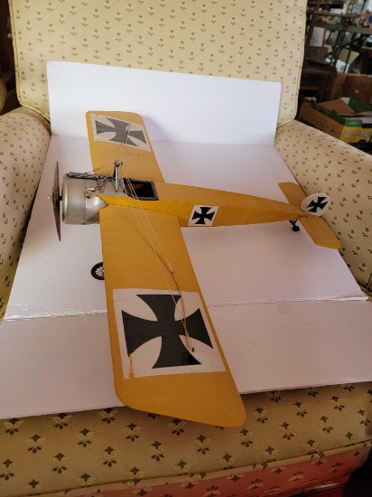 FOKKER E-111 MODEL AIRCRAFT