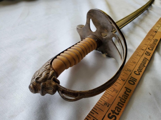 VINTAGE TIGER HEAD DRESS SWORD