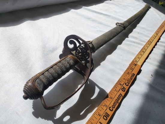 BRITISH INFANTRY OFFICER SWORD WITH SCABBARD