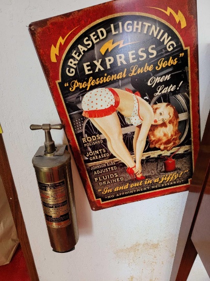 BRASS FIRE EXTINGUISHER