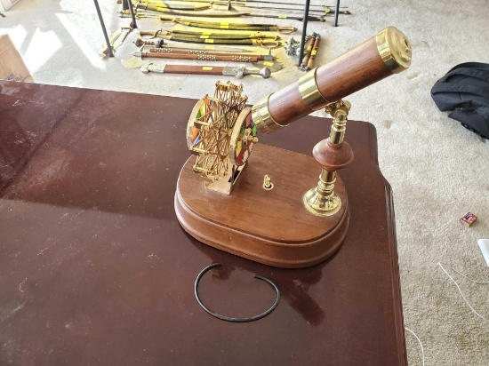 "TOP OF THE WORLD" BY THE SAN FRANCISCO MUSIC BOX COMPANY