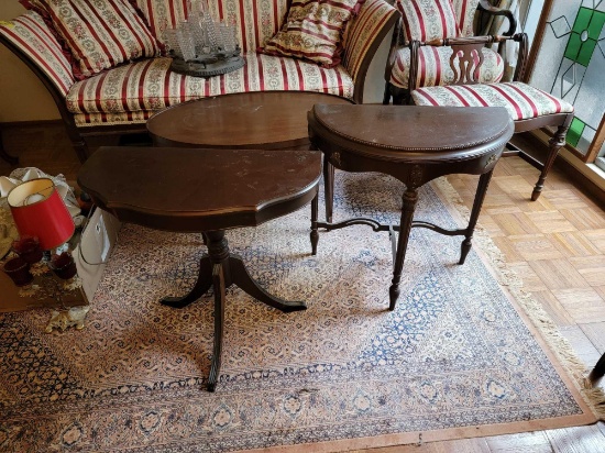 3 SMALL VINTAGE TABLES
