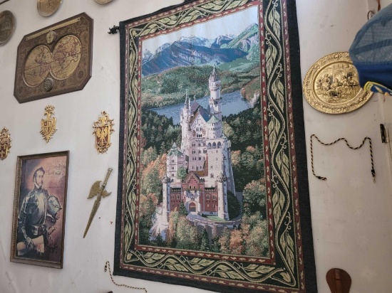 TAPASTRY STYLE CASTLE