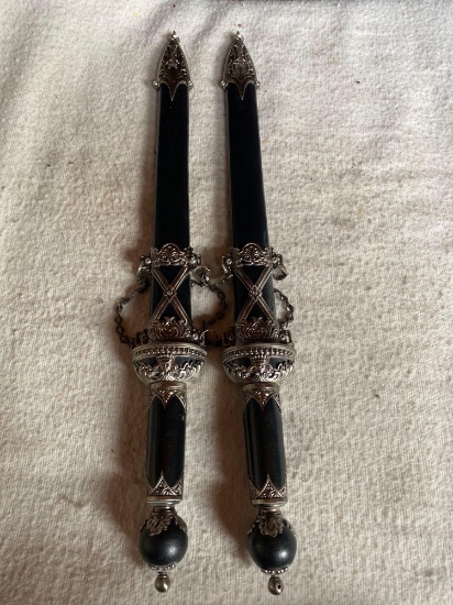 SET OF MATCHED DECORATIVE CEREMONIAL DAGGERS